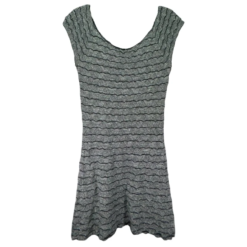 Knit Dress Casual Short By Free People In Grey, Size: S