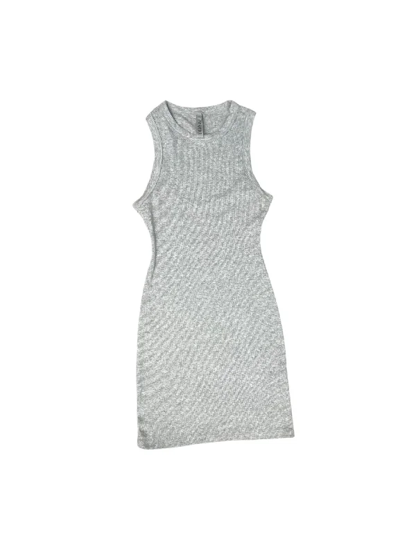 Dress Casual Short By Skims In Grey, Size: S