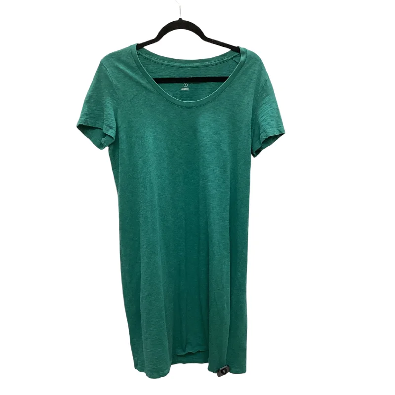 Dress Casual Short By Universal Thread In Green, Size: M