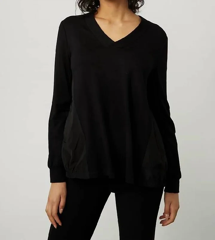 V-Neck Top In Black